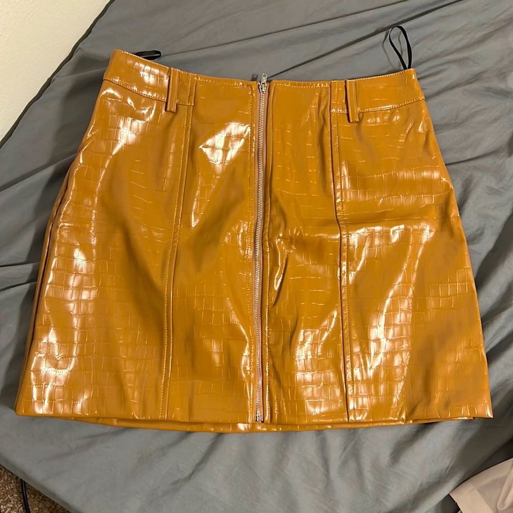 Leather skirt